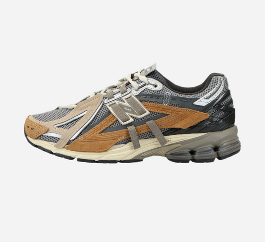 New Balance
U1906AA