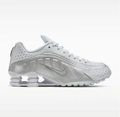 Nike SHOX R4