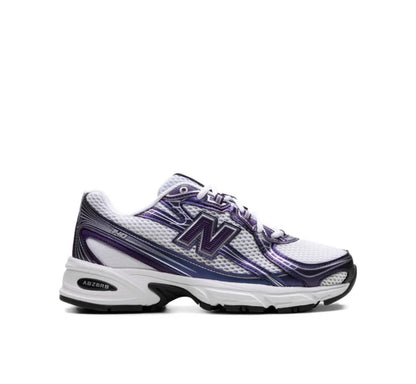 NEW BALANCE
Baskets 740 blanc et mauve